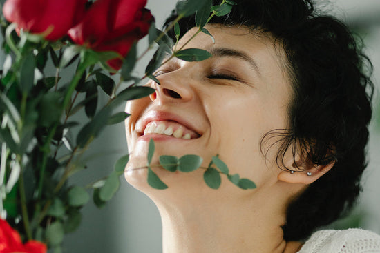 4 Gründe, warum die Inhaltsstoffe der Rose in deiner Pflege nicht fehlen dürfen!